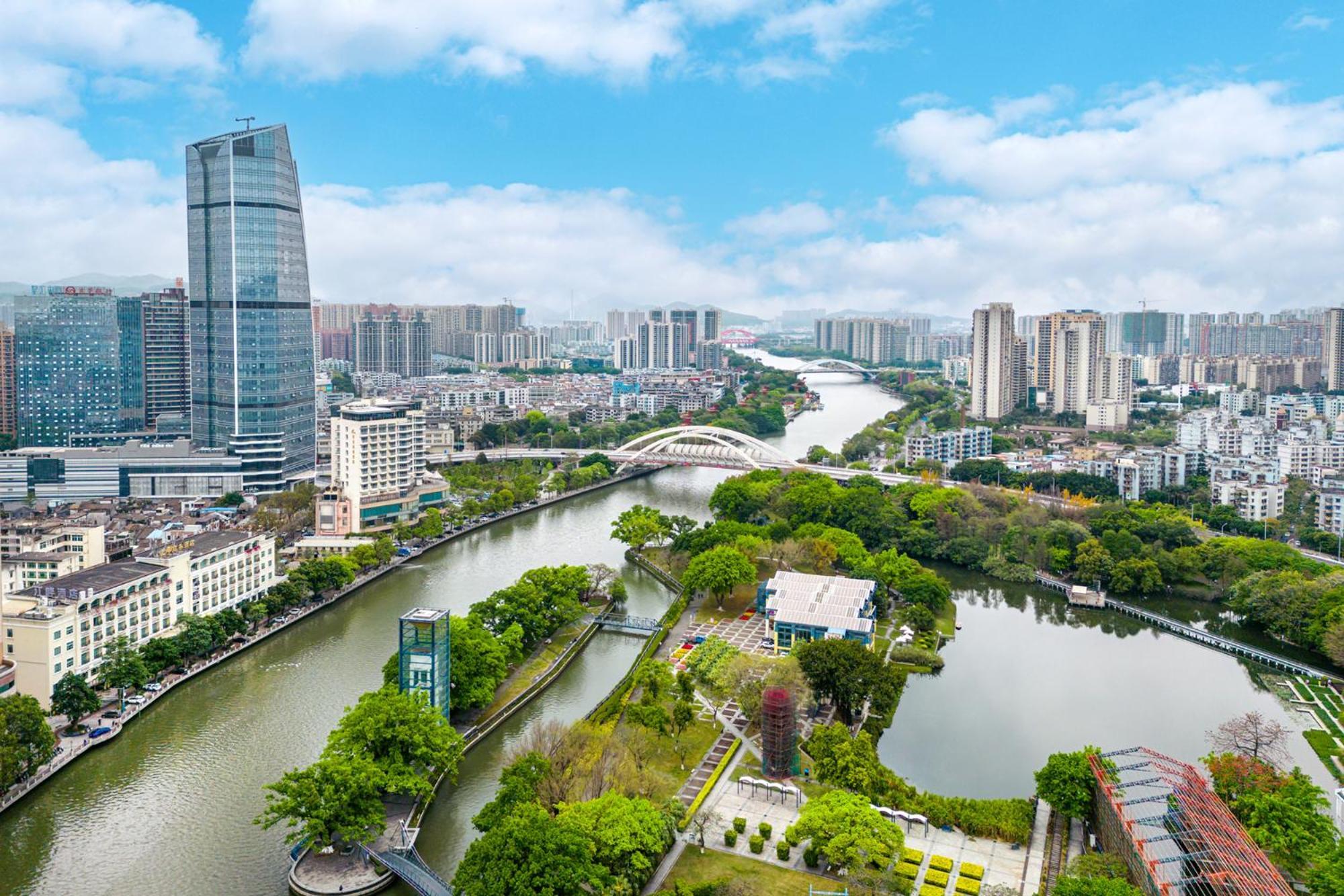 Sheraton Zhongshan Hotel Zewnętrze zdjęcie